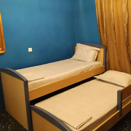 Central Kiato Apartment