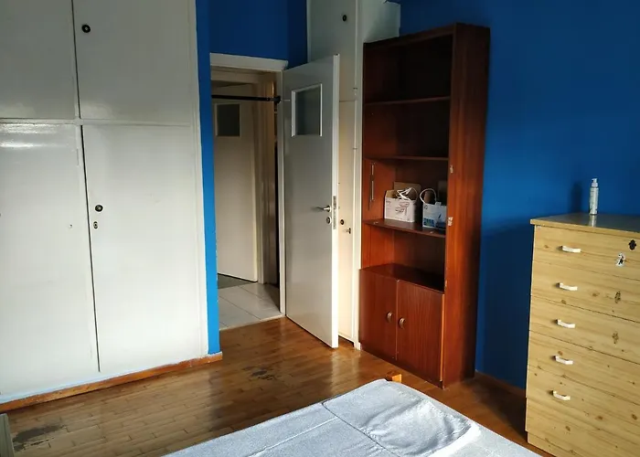 Apartment Central Kiato