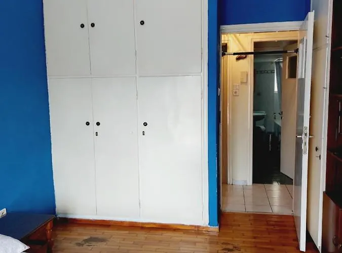 Apartment Central Kiato Kiáton